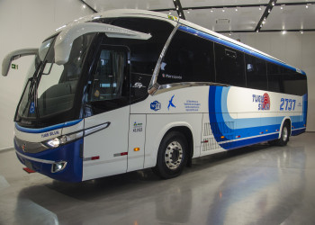 Primeiro ônibus rodoviário a gás da história do Brasil é lançado